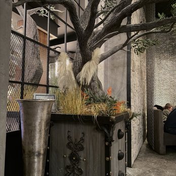 Wolf by Vanderpump at Caesars Republic Lake Tahoe - Interior - American Near Me - Stateline, Nevada