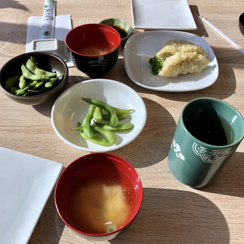 Araya Sushi - Complimentary appetizers - edamame & handmade Gyoza dumplings. - Sushi Bars Near Me - Markham, Ontario Araya Sushi - Complimentary appetizers - edamame & handmade Gyoza dumplings. - Sushi Bars Near Me - Markham, Ontario