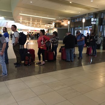 Fox Rent A Car - The line at Cox Car Rental - Car Rental Near Me - Phoenix, Arizona Fox Rent A Car - The line at Cox Car Rental - Car Rental Near Me - Phoenix, Arizona