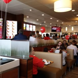 Wendy's - Opening day of the new Wendy's