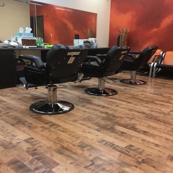 Jasmine Arch Threading and Lounge - Waxing/threading stations on a not so busy day - Waxing Near Me - Birmingham, Alabama