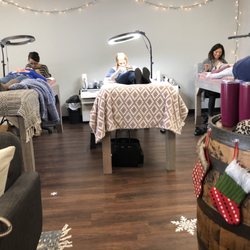 The Lash Room and Boutique - Ladies at work