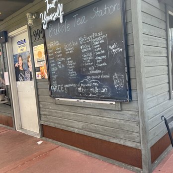 Bubble Tea Station Cafe - View from round about - Bubble Tea Near Me - Reno, Nevada
