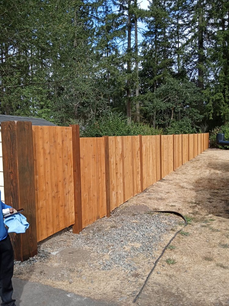 Slide of Daniel's Roofing and Painting