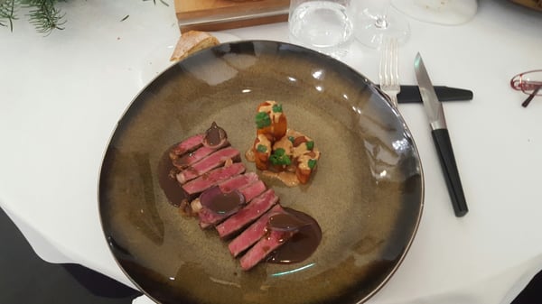 La Table Saint Crescent by null