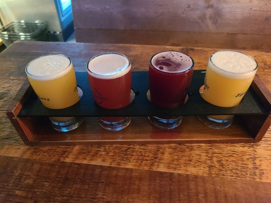 Craft+Carry Upper West Side by null