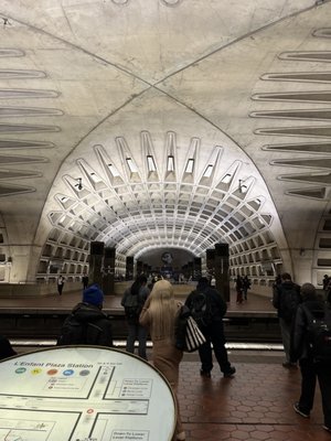 L'Enfant Plaza SW by null