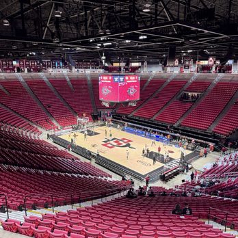 Viejas Arena - Stadium seating - Stadiums & Arenas Near Me - San Diego, California Viejas Arena - Stadium seating - Stadiums & Arenas Near Me - San Diego, California