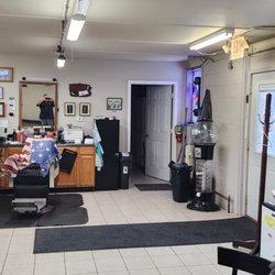 Gray's Barber Shop - inside the new shop