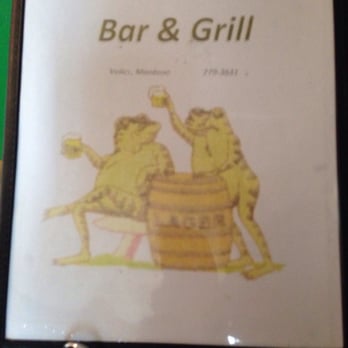 Froggies Bar & Grill - froggies and a barrel of beer - Salad Near Me - Valier, Montana