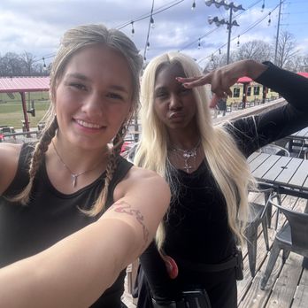 GolfSuites - My friend and I - Golf Near Me - Baton Rouge, Louisiana
