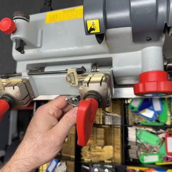 Oscars Lock & Key Services - Keys & Locksmiths Near Me