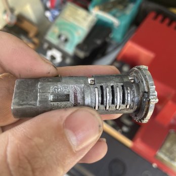 D Lock Mobile Locksmith - Ignition stuck call us - Keys & Locksmiths Near Me D Lock Mobile Locksmith - Ignition stuck call us - Keys & Locksmiths Near Me