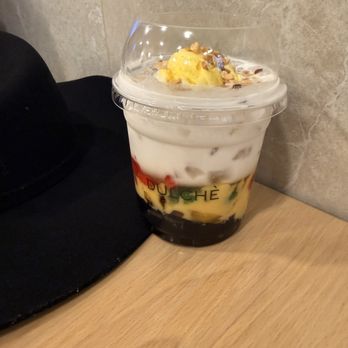 Dulche - House Special with Durian - Desserts Near Me - Garden Grove, California Dulche - House Special with Durian - Desserts Near Me - Garden Grove, California