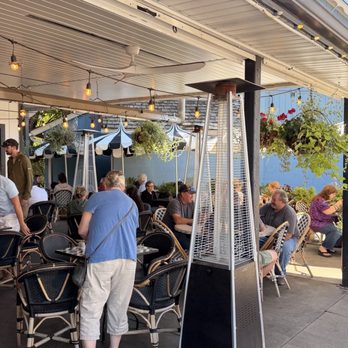 Lola's Street Kitchen - Patio area - Food Trucks Near Me - Midway, Utah