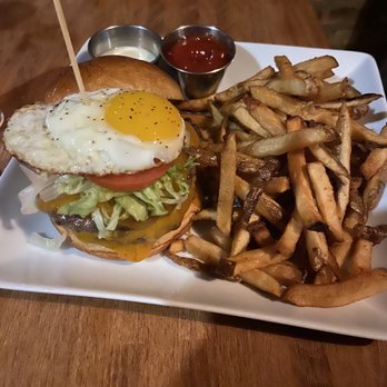 The Monkey's Paw - Gastropubs Near Me - Chicago, Illinois
