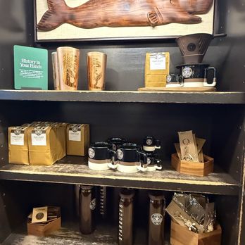 Starbucks - Inside - Coffee & Tea Near Me - Seattle, Washington Starbucks - Inside - Coffee & Tea Near Me - Seattle, Washington