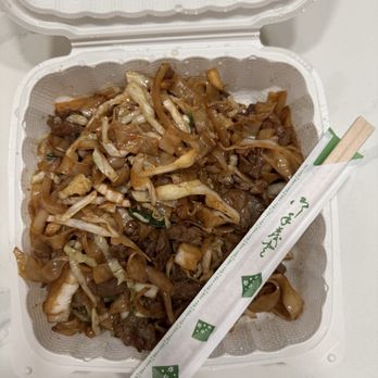 Kevin's Kitchen - Dry beef chow fun - Hong Kong Style Cafe Near Me - Honolulu, Hawaii Kevin's Kitchen - Dry beef chow fun - Hong Kong Style Cafe Near Me - Honolulu, Hawaii