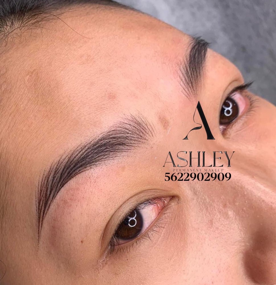 BA lashes-microblading-lips Logo