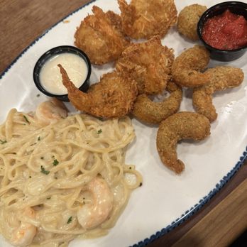Red Lobster - Never ending shrimp - Seafood Near Me - Mount Juliet, Tennessee Red Lobster - Never ending shrimp - Seafood Near Me - Mount Juliet, Tennessee