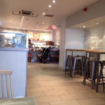 Pure - Made for You - Clean and bright environment - Juice Bars & Smoothies Near Me - London, XGL