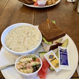 Scrambled eggs, turkey sausage, half a turkey sandwich, and a bowl of cockie leeky soup. Scrambled eggs, turkey sausage, half a turkey sandwich, and a bowl of cockie leeky soup.