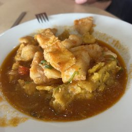 Mofongo de mero con salsa criollo