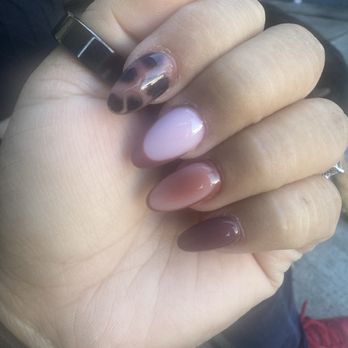 Envy Nails - Nail Salons Near Me - Alameda, California