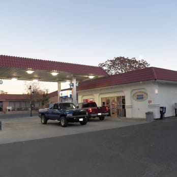 Four Seasons Drive-In Dairy - a truck parked in front of a gas station - Grocery Near Me - Tehachapi, California Four Seasons Drive-In Dairy - a truck parked in front of a gas station - Grocery Near Me - Tehachapi, California