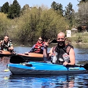 Sky Lakes Wilderness Rentals - Having some fun at the Wood River Wetlands! - Rafting/Kayaking Near Me - Chiloquin, Oregon Sky Lakes Wilderness Rentals - Having some fun at the Wood River Wetlands! - Rafting/Kayaking Near Me - Chiloquin, Oregon