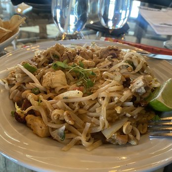 Richter Cork And Keg - Pad Thai ! Yummy - Wine Tasting Room Near Me - Boerne, Texas Richter Cork And Keg - Pad Thai ! Yummy - Wine Tasting Room Near Me - Boerne, Texas