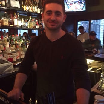 Blackbird Tavern - Pubs Near Me - Middlefield, Connecticut