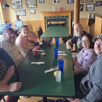 Sloppy Duck - Party of 6 inside dining - American Near Me - Erie, Pennsylvania