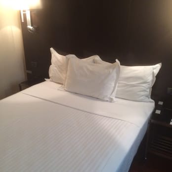AC Hotel by Marriott Valencia - Hotels Near Me - Valencia, V
