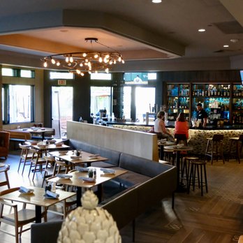 Hilton San Diego/Del Mar - Local farm and sea restaurant and Bar - Hotels Near Me - Del Mar, California Hilton San Diego/Del Mar - Local farm and sea restaurant and Bar - Hotels Near Me - Del Mar, California