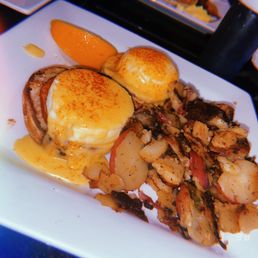 Eggs Benedict