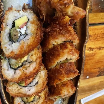 Domo Cafe - Aloha roll - Sushi Bars Near Me - Fort Walton Beach, Florida Domo Cafe - Aloha roll - Sushi Bars Near Me - Fort Walton Beach, Florida