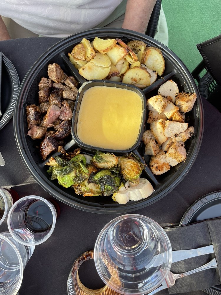 WINDMILL CREEK VINEYARD & WINERY Updated September 2024 126 Photos