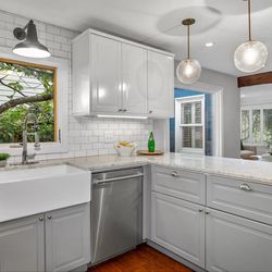 Michelle Faith Staging & Design - Seattle Bungalow
