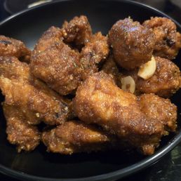 Yang Nyum Chicken Wings