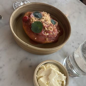 Lilia Comedor - Strawberry fried dough and chamomile ice cream - French Near Me - Portland, Oregon