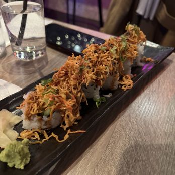 Ono - Dragon Roll - Sushi Bars Near Me - Kenosha, Wisconsin
