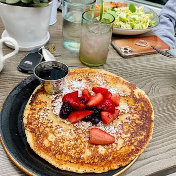 The Grocer's Table - Pancake - Cafes Near Me - Wayzata, Minnesota