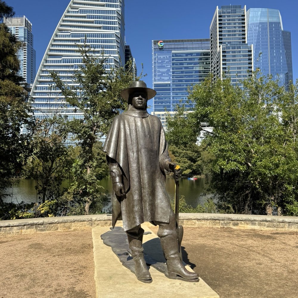 Stevie Ray Vaughan Statue - Statue - Public Art Near Me - Austin, Texas Stevie Ray Vaughan Statue - Statue - Public Art Near Me - Austin, Texas