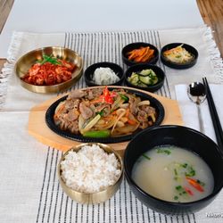 Seoul Noodle & Dumpling