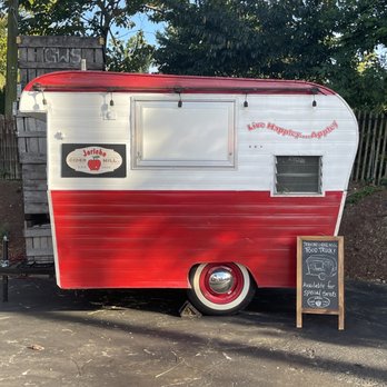 Jericho Cider Mill - Fruits & Veggies Near Me - Jericho, New York