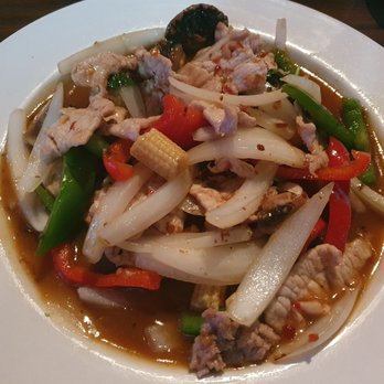 TIE Thai Restaurant - Spicy basil with pork (rice served on side) - Thai Near Me - Midlothian, Texas TIE Thai Restaurant - Spicy basil with pork (rice served on side) - Thai Near Me - Midlothian, Texas