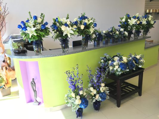 Elite Flowers and Gifts by null