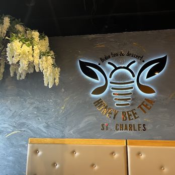 Honey Bee Tea - St Charles - Inside - Bubble Tea Near Me - St. Peters, Missouri Honey Bee Tea - St Charles - Inside - Bubble Tea Near Me - St. Peters, Missouri