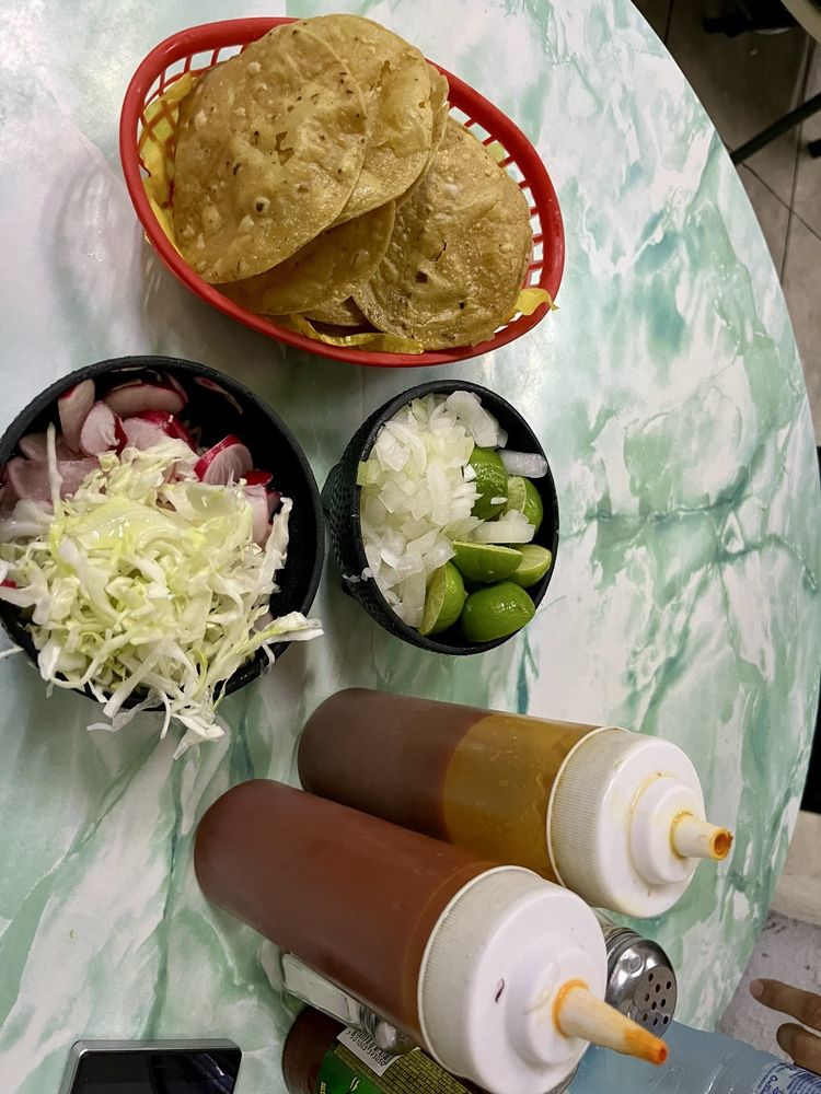 Pozoleria Doña Maria